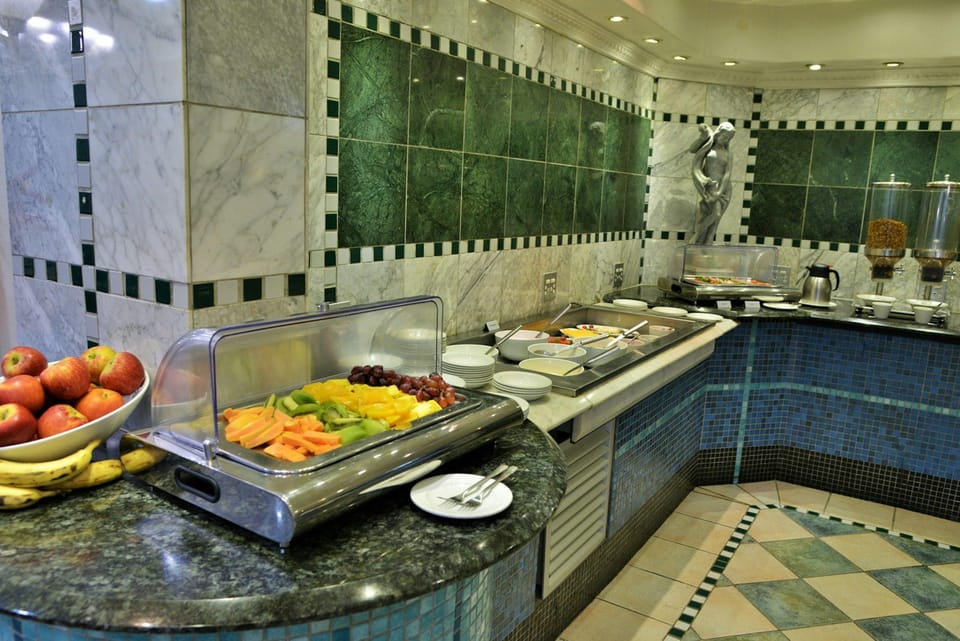 Hotel Worcester Cumberland Hotel in Western Cape