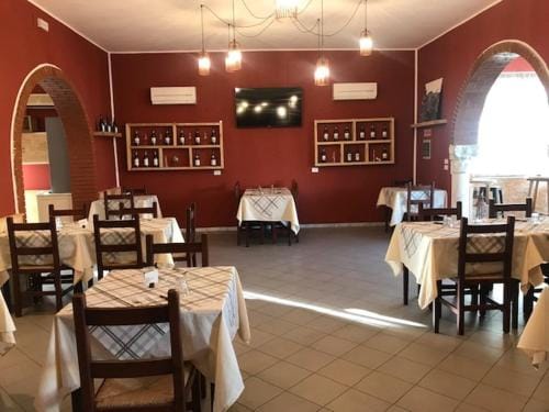 Albergo Antica Luni Hotel in Province of Massa and Carrara