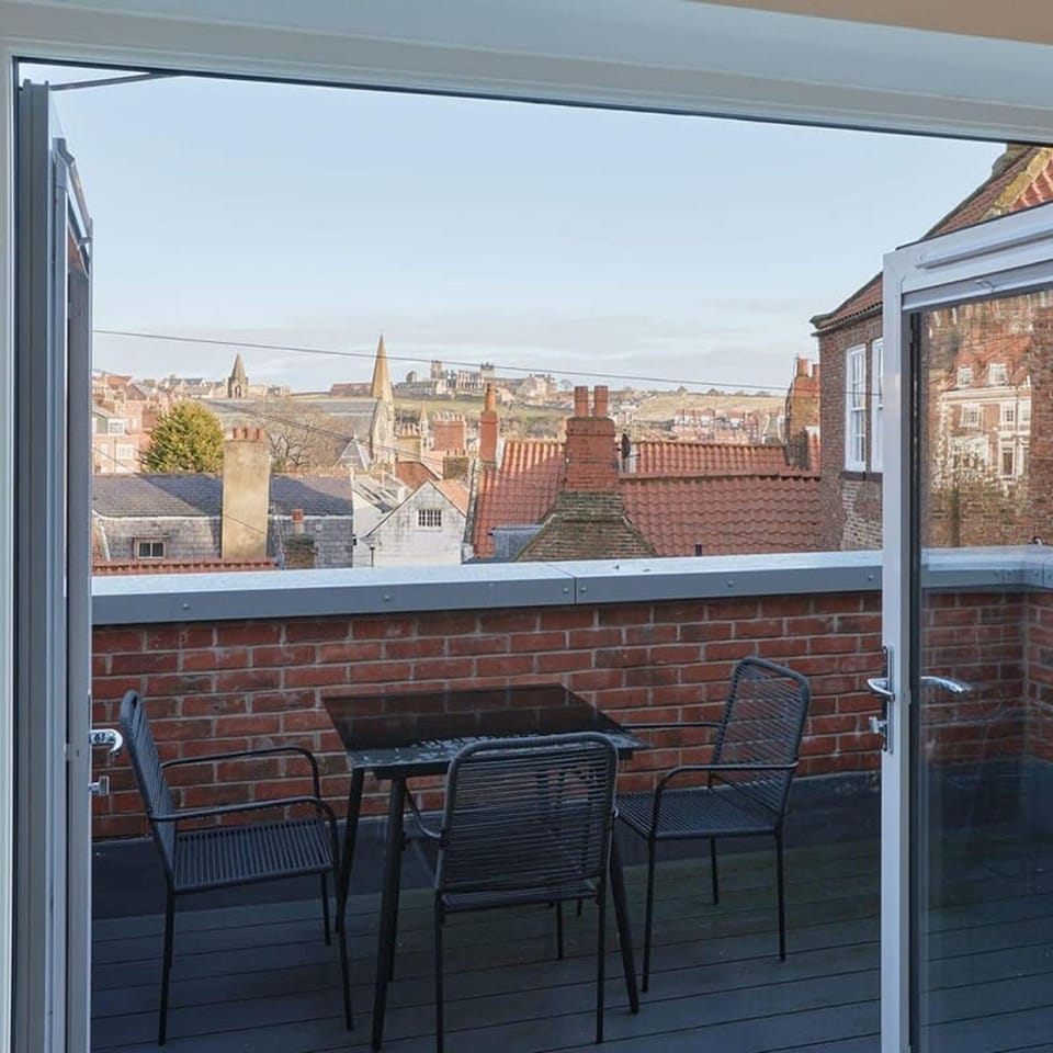 Host & Stay | Skyline Apartment Hotel in England
