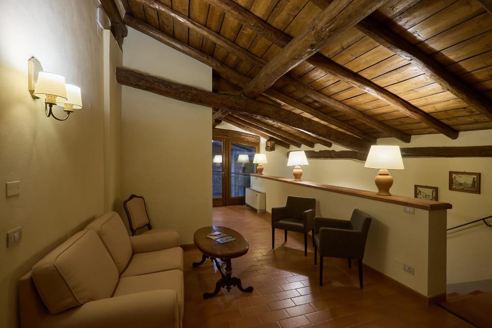 PALAZZO DE' ROSSI HOTEL Hotel in Emilia-Romagna