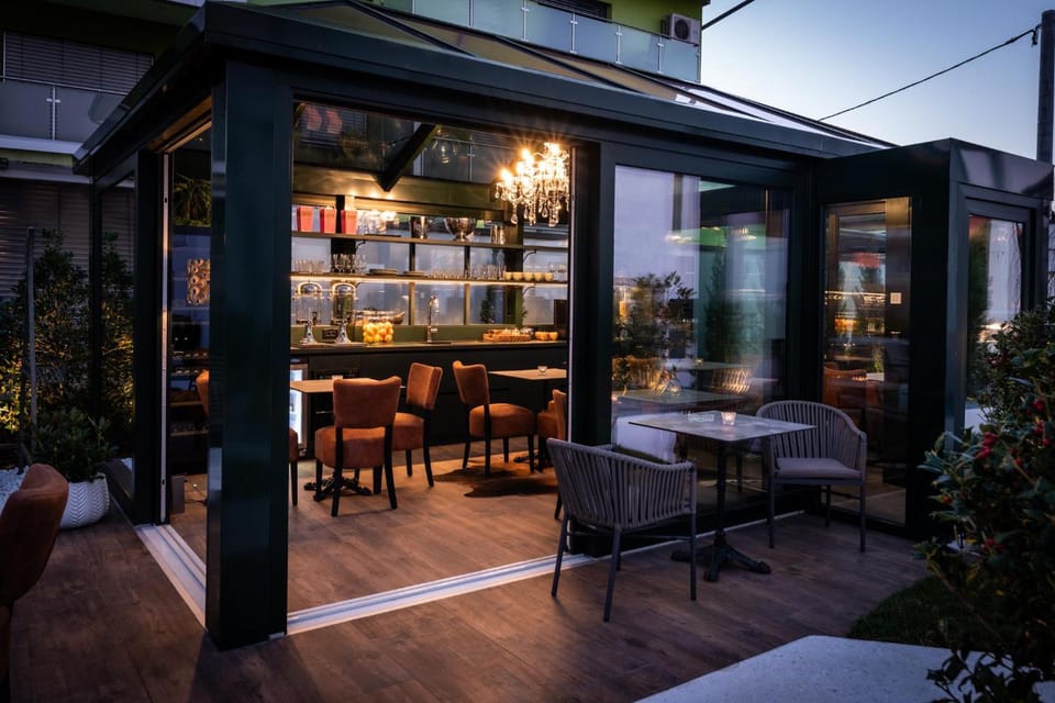 Resort Beatrice - Luxury Apartments - Pool & Sauna & Parking Resort in Ljubljana