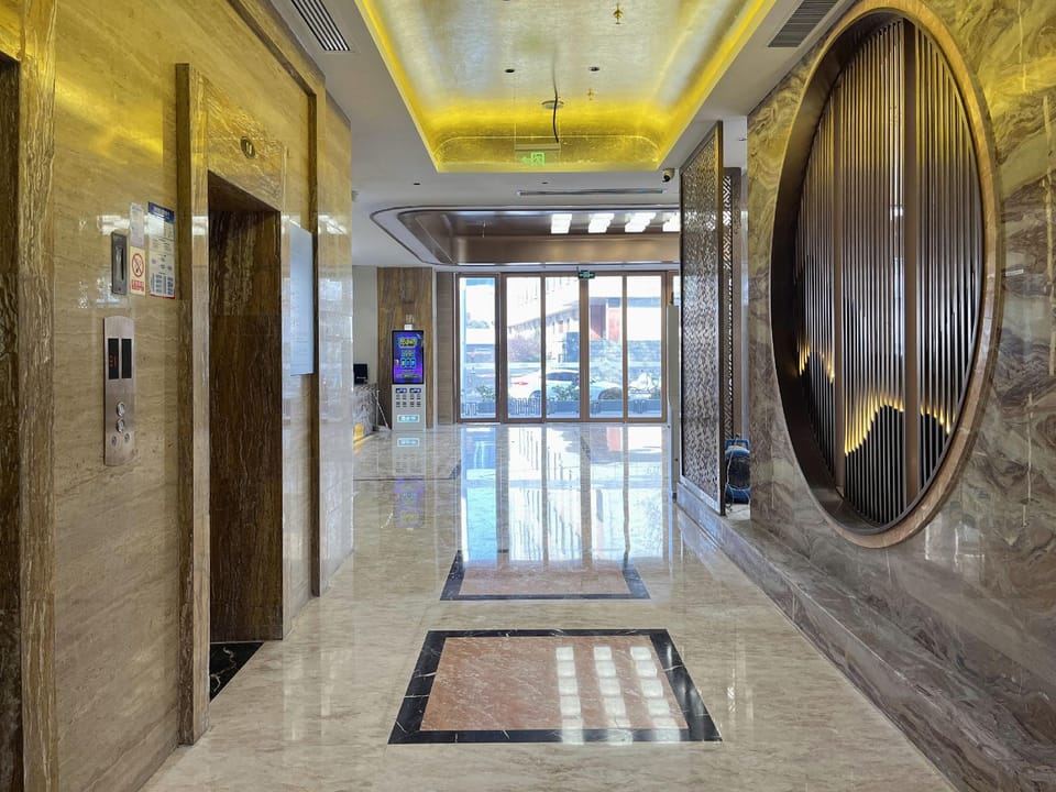 Changzhou Yanling Four Seasons Hotel Hotel in Suzhou