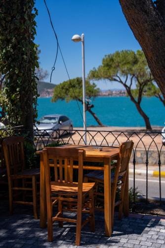 Sefa Camlı Palas Hotel in İzmir Province