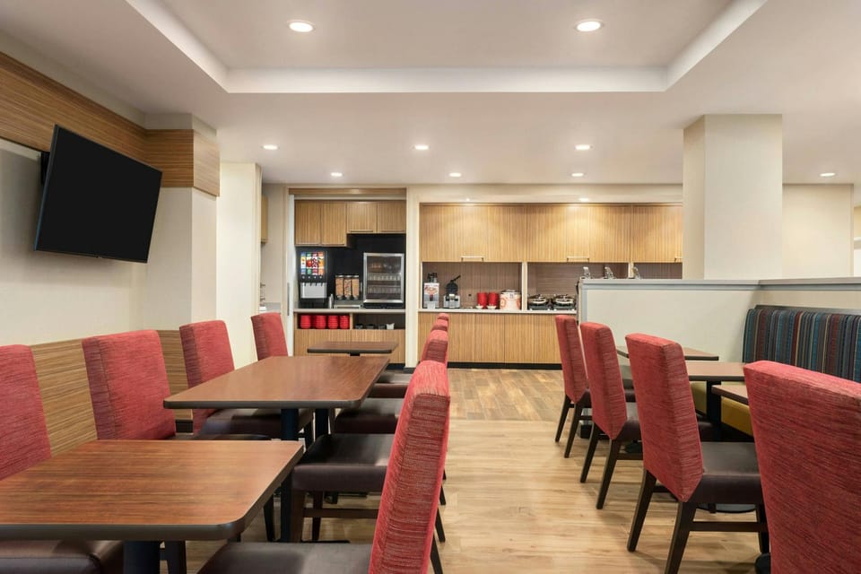 TownePlace Suites by Marriott Janesville Hotel in Janesville