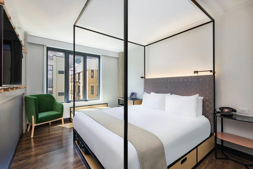 Guestroom