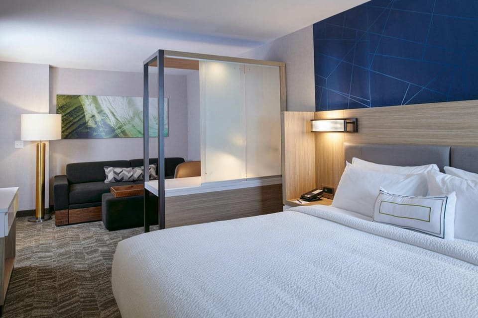 Suite room