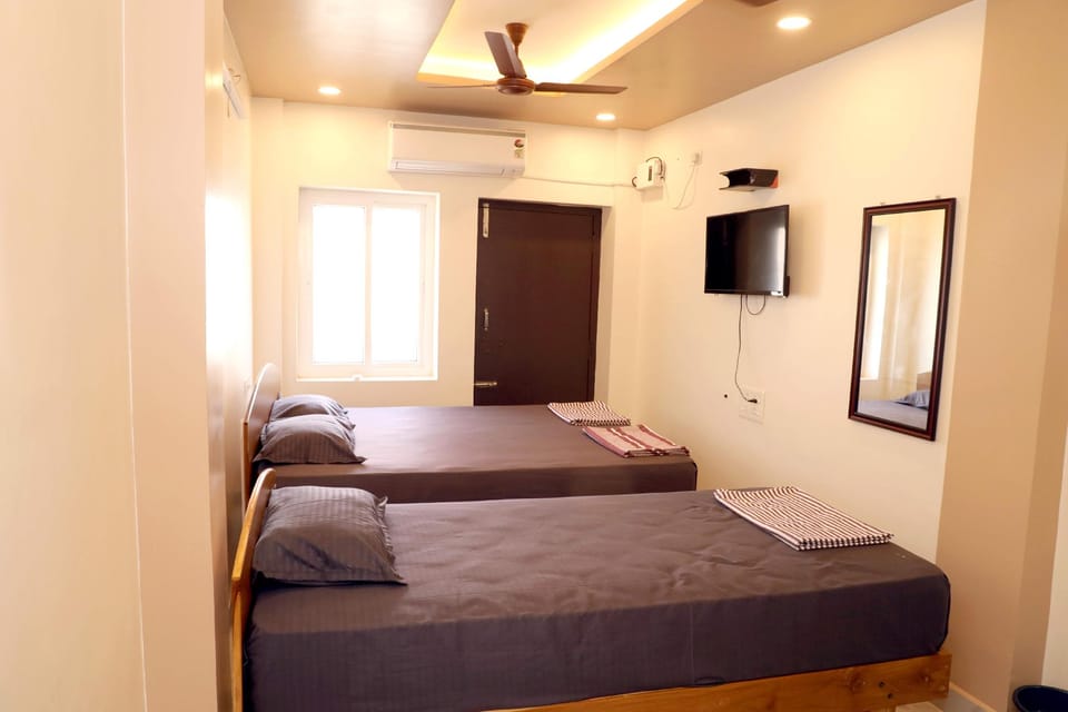 Snekam Inn Hotel in Tamil Nadu
