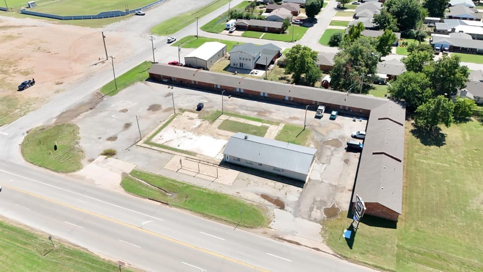 Sawmill Lodges Motel Hotel in Oklahoma
