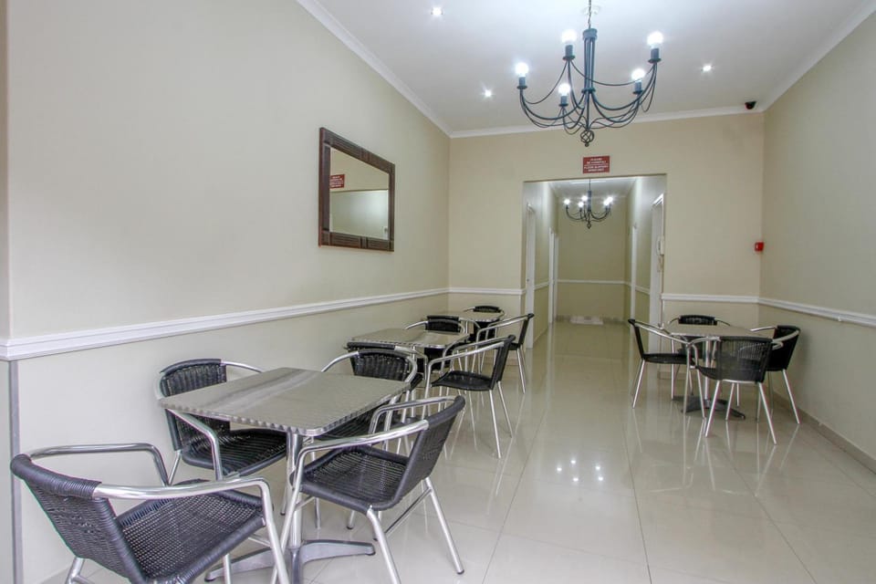 PLM Golden Lodge Hotel in Durban