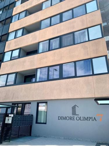 Mylo's Home -15 minutes from the Duomo, IEO, Prada Hotel in Milan