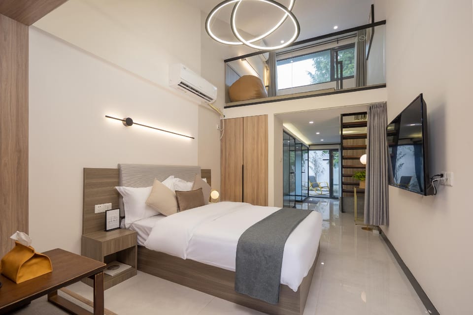 Floral Hotel·Yangzhou Ruizhi Garden Light Luxury Hotel (Slender West Lake Dongguan Street Branch) Hotel in Jiangsu