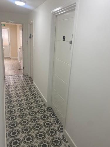 Cozy En-suit by nec & airport Hotel in Metropolitan Borough of Solihull
