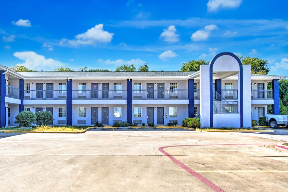 Executive Inn Beeville US 181 Hotel in Rio Grande