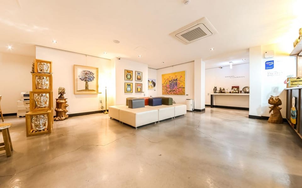 Jinju Hotel Owl Motel in South Korea