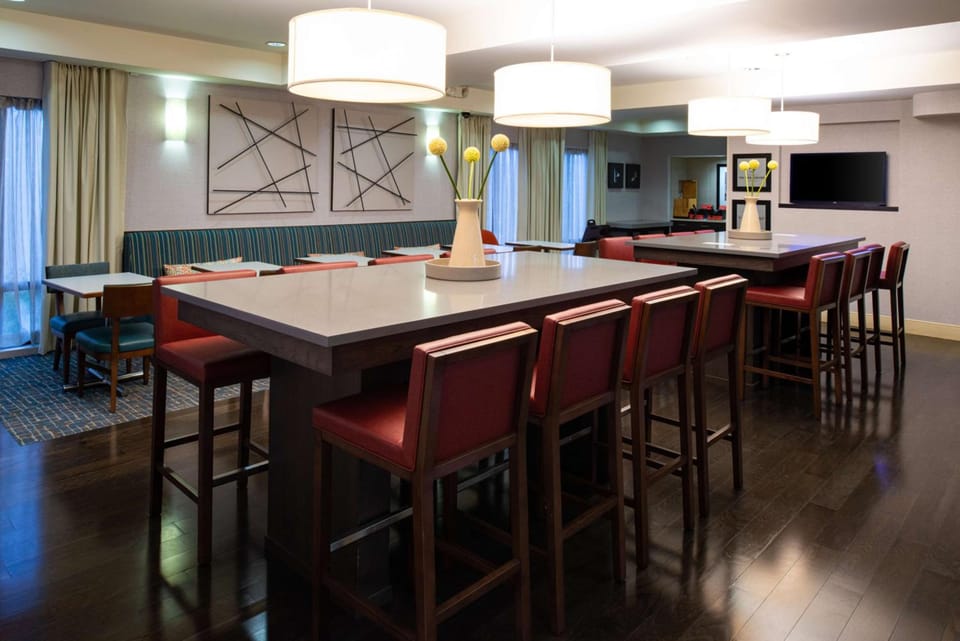 Hampton Inn San Francisco/Daly City Hotel in Daly City
