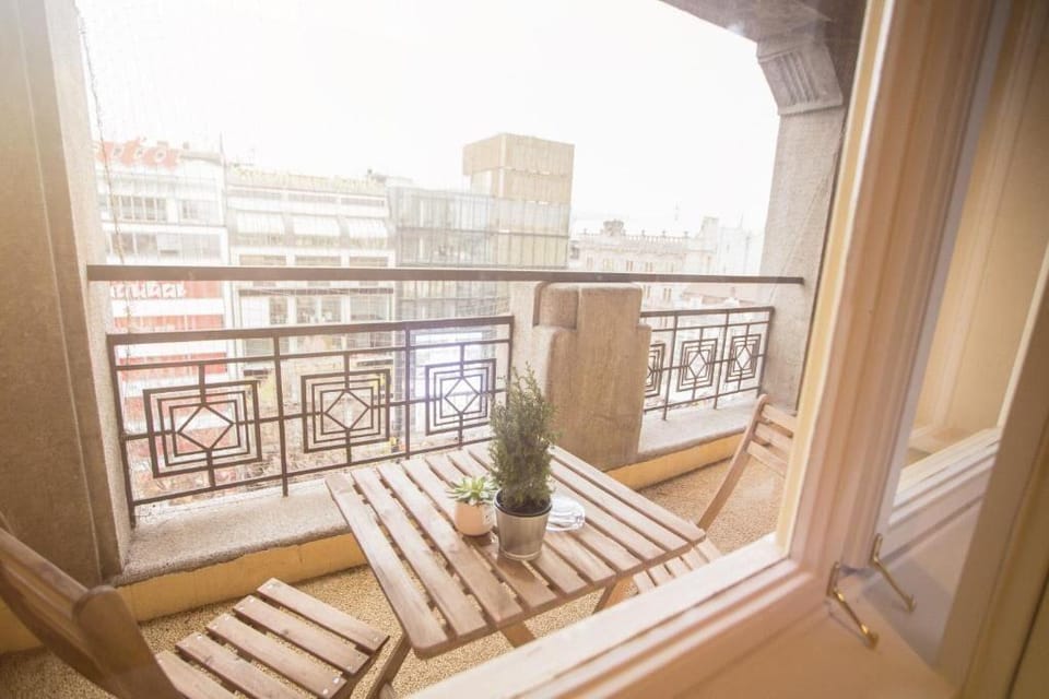Crown Palace Apartments by Adrez Apartment hotel in Prague