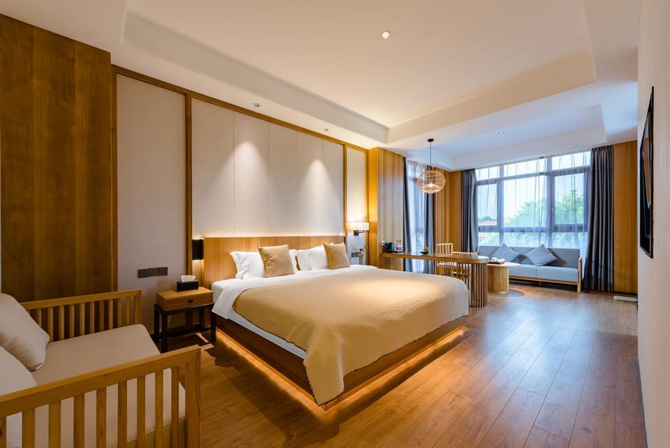 Floral Lux Hotel·Heyuan Hotel Hotel in Zhejiang