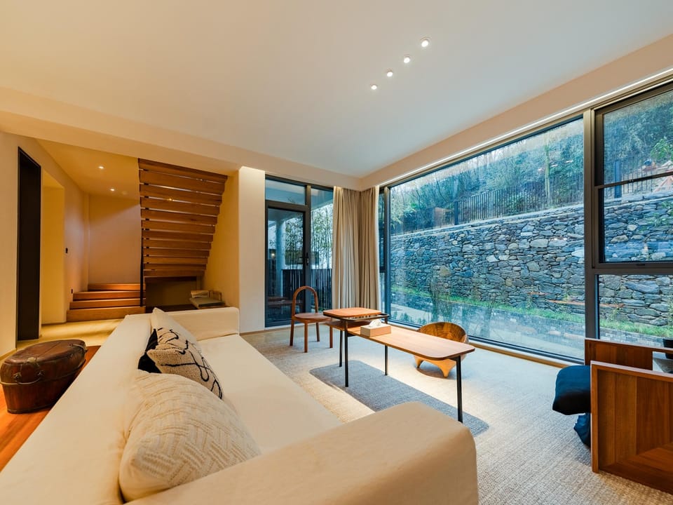 Floral Lux Hotel · Xuan Zhiyuan Hotel Hotel in Zhejiang