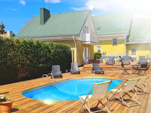 SAULES SVECIU NAMAI Hotel in Palanga