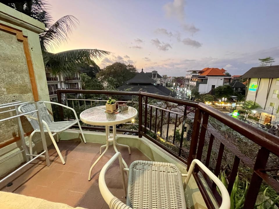 Thomas Residence 1 at Jayakarta Apartment hotel in Kuta