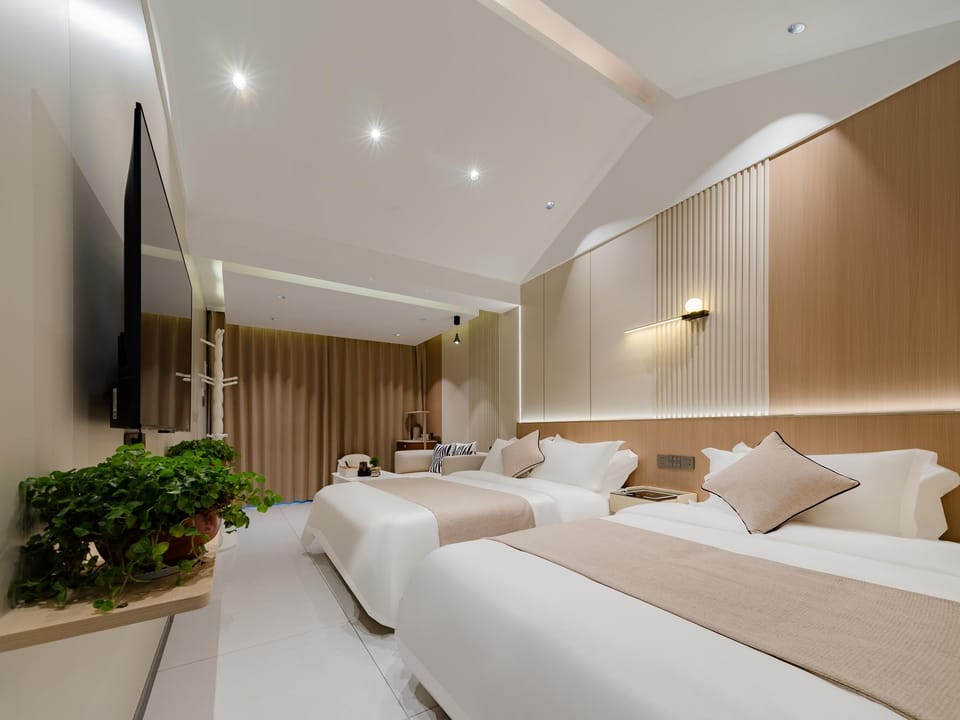 Floral Hotel·Suyu Jianju hotle (Hongmen Dengkou Store in Mount Taishan Scenic Area) Hotel in Shandong