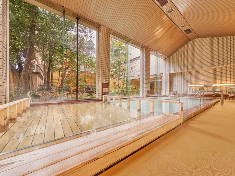 Ooedo Onsen Monogatari Awazu Grand Hotel Hotel in Ishikawa Prefecture