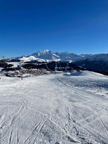 Nest Bed & Breakfast Hotel in Haute-Savoie