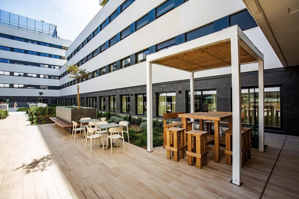 Living Experience Granada Hostel in Andalusia