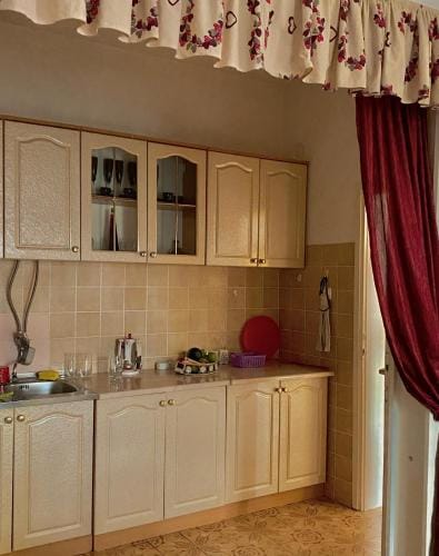 Small Hill Guesthouse Hostel in Podgorica