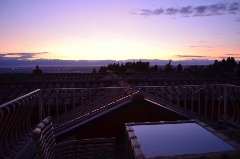 Altezza Hotel in La Morra