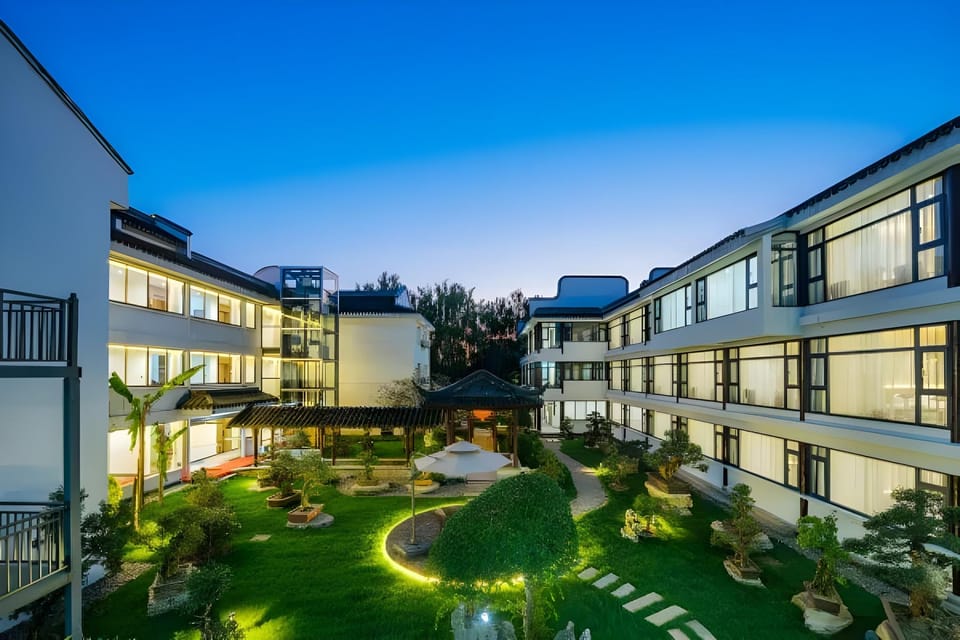Floral Hotel · Banshan Shuimo Tingxi Hotel (Jingxian Wannan Chuanzang line store) Hotel in Zhejiang