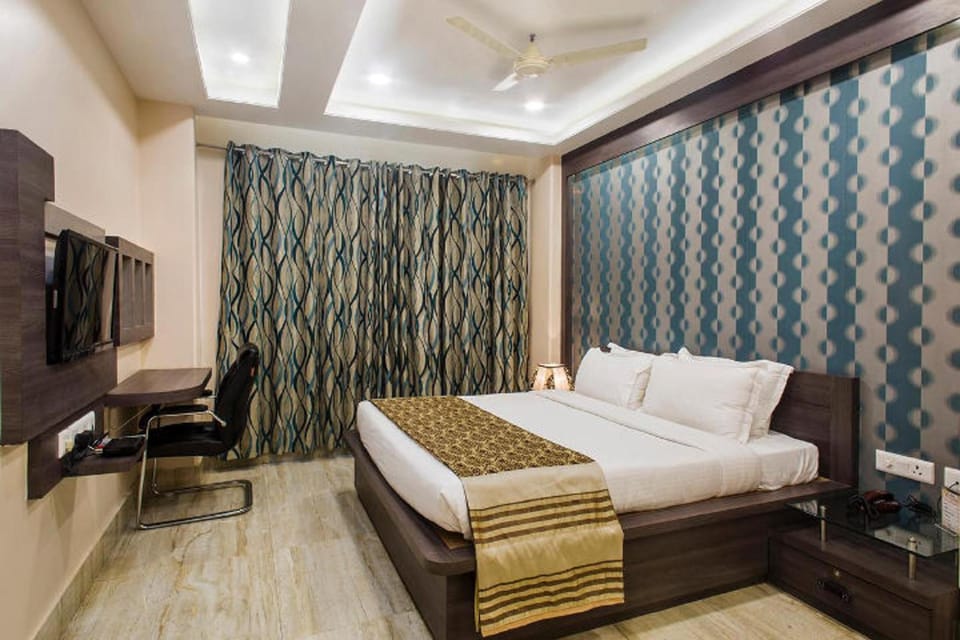 Hotel Madhuvan Palace Varanasi  Hotel in Varanasi