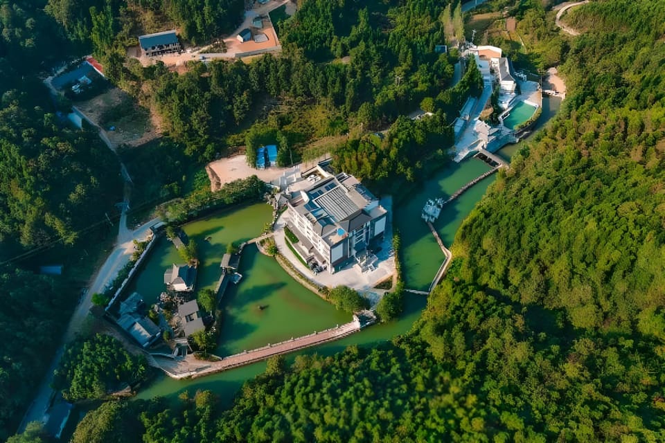 Floral Hotel·Xiyue·Dragon hotel Hotel in Zhejiang