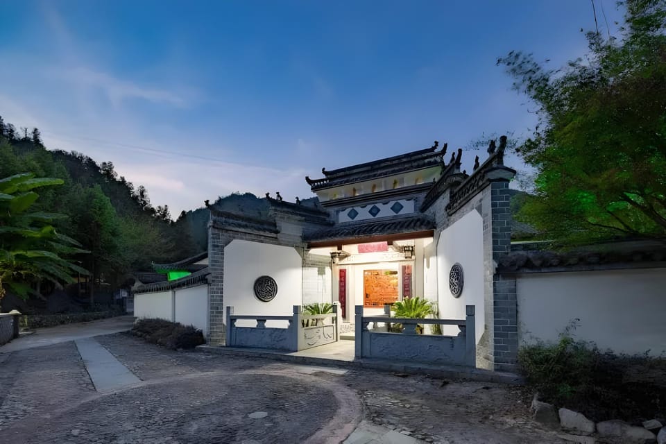 Floral Hotel·Xiyue·Dragon hotel Hotel in Zhejiang