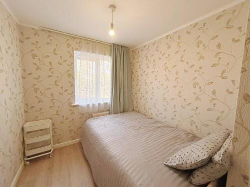 Boutique Small Double Room Detached House Salford Hotel in Salford