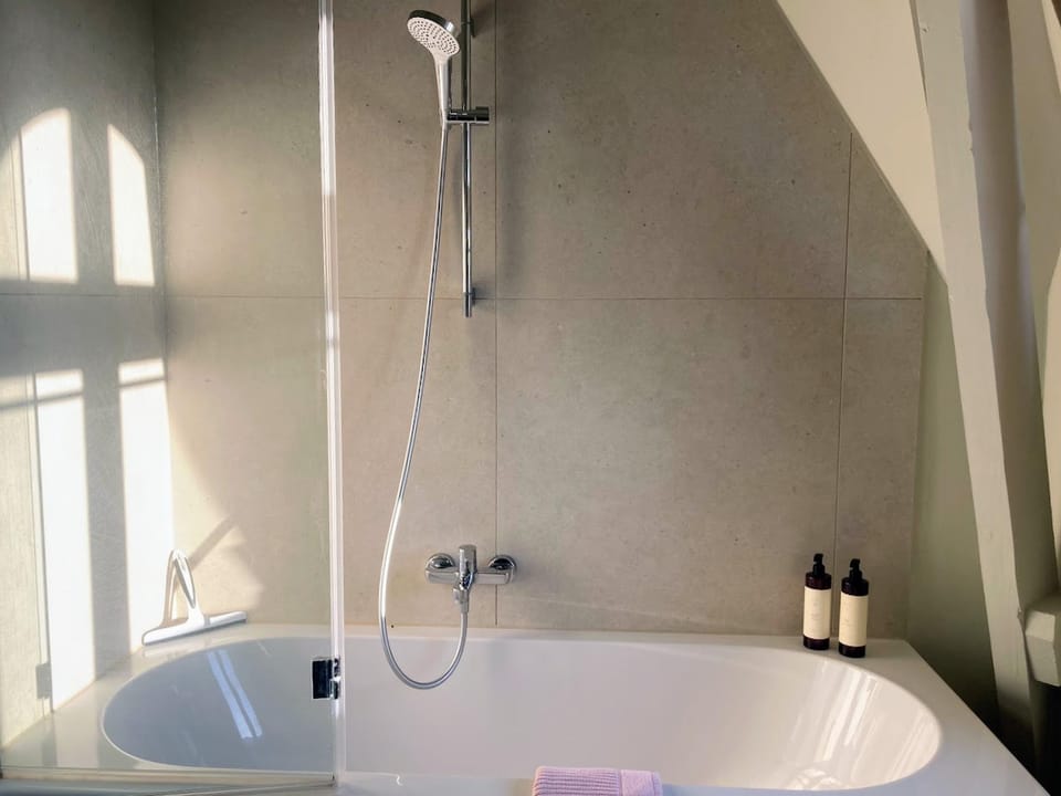 Fort Lapin Hotel in Bruges