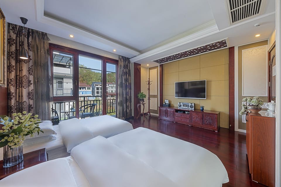 Floral Hotel·Xinzhu Hotel (Xiandu scenic spot shop) Hotel in Zhejiang