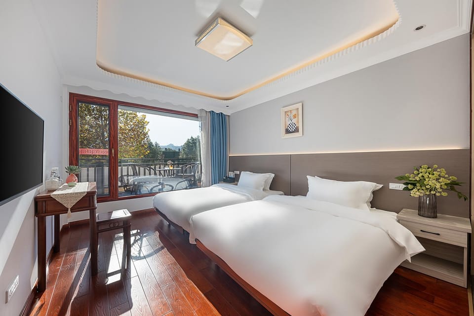Floral Hotel·Xinzhu Hotel (Xiandu scenic spot shop) Hotel in Zhejiang