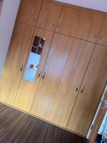 Charming Edinburgh Apartment with Electric Heating Free WiFi Hotel in Edinburgh