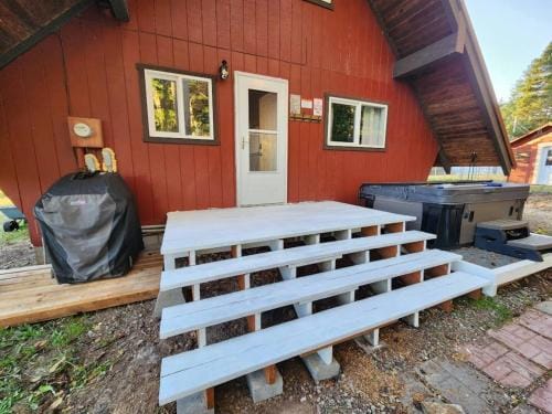 Room in Shared A-Frame Chalet Hotel in Whidbey Island