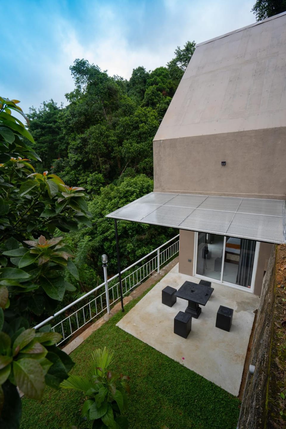 Tranquil Cabana - Kandy Resort in Kandy