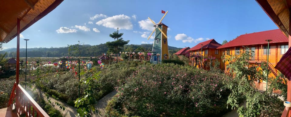 Love hill than Uyên Hotel in Vietnam