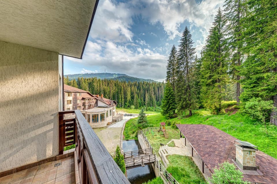 The Stream Resort Pamporovo Hotel in Decentralized Administration of Macedonia and Thrace
