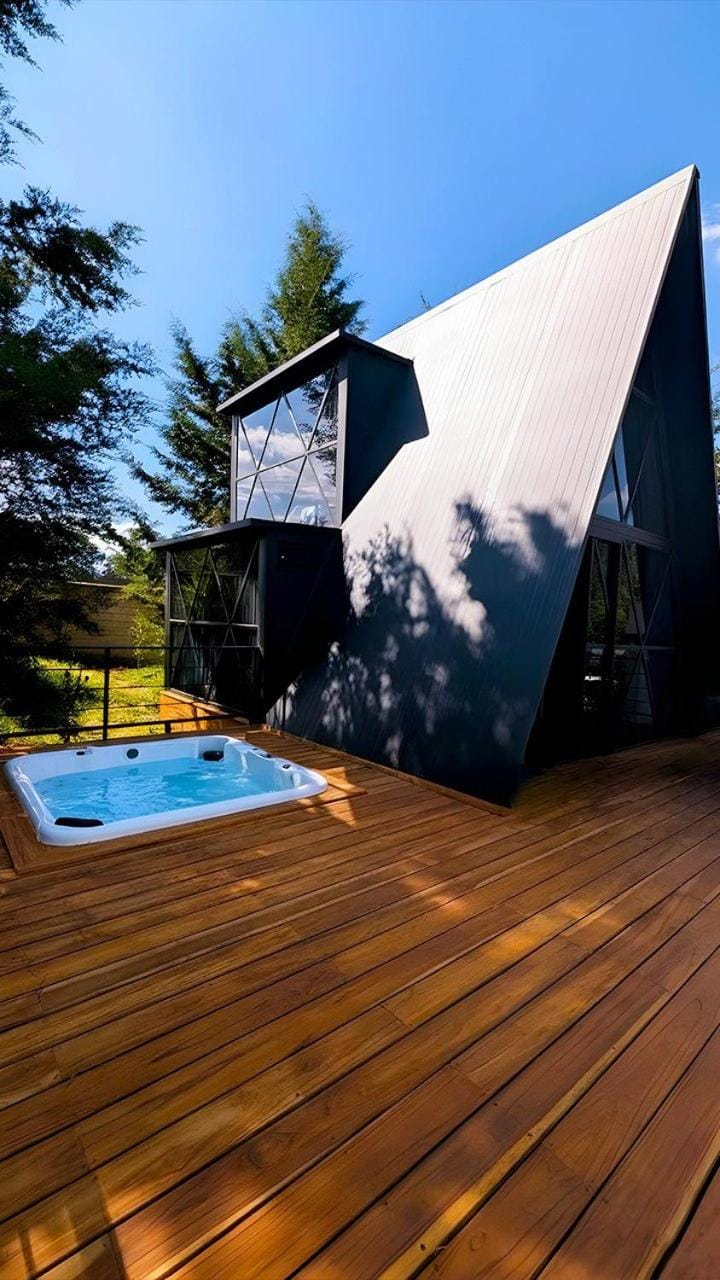 DenHills Lodge in Hidalgo, Mexico