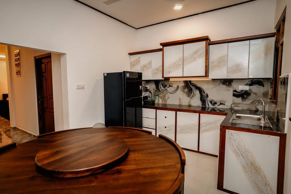 Raam Villa Uppuveli Bed and Breakfast in Sri Lanka