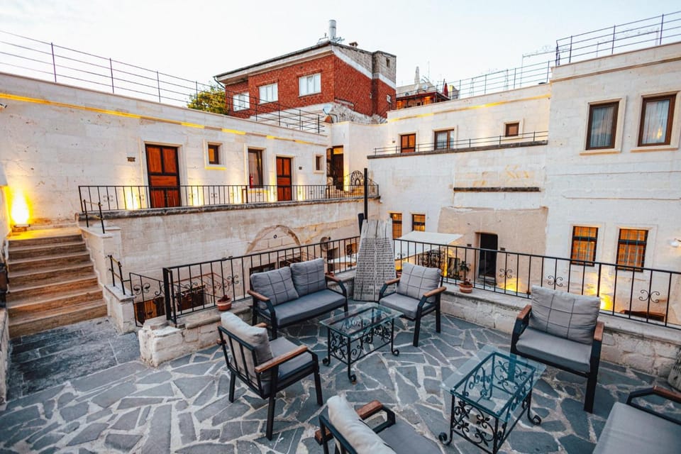 Young Cave Hotel in Kayseri, Türkiye