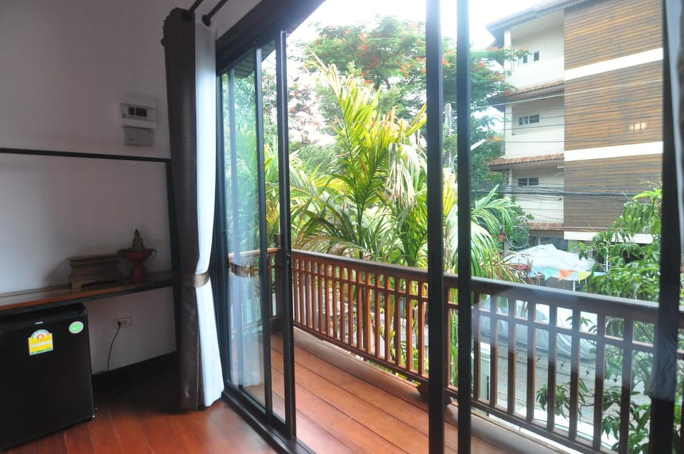 The Eight Ratvithi House Hotel in Chiang Mai