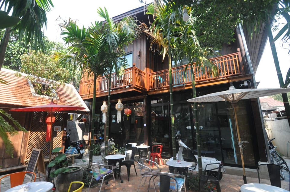 The Eight Ratvithi House Hotel in Chiang Mai