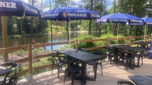 Domaine du Lac Hotel in Auvergne-Rhône-Alpes