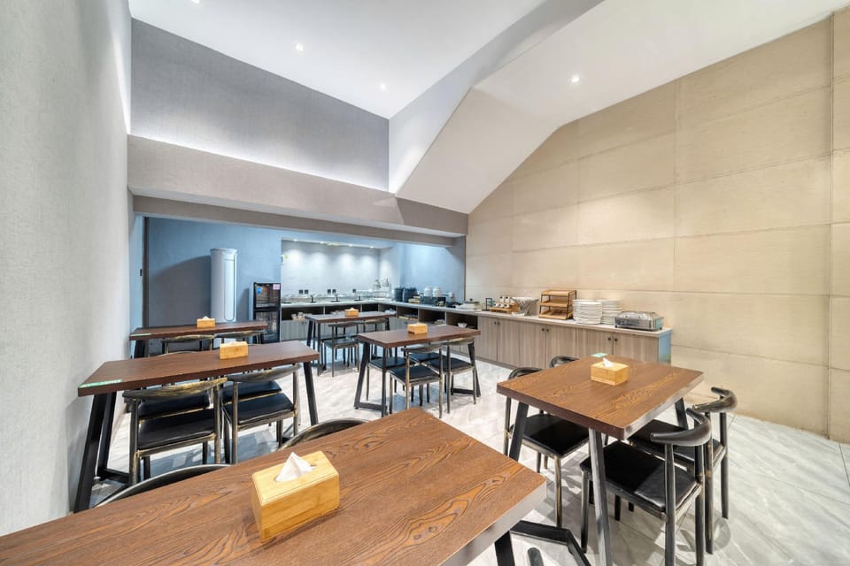 Fairyland Hotel - Zhuji Qingyue City Xishi Hometown Hotel in Hangzhou